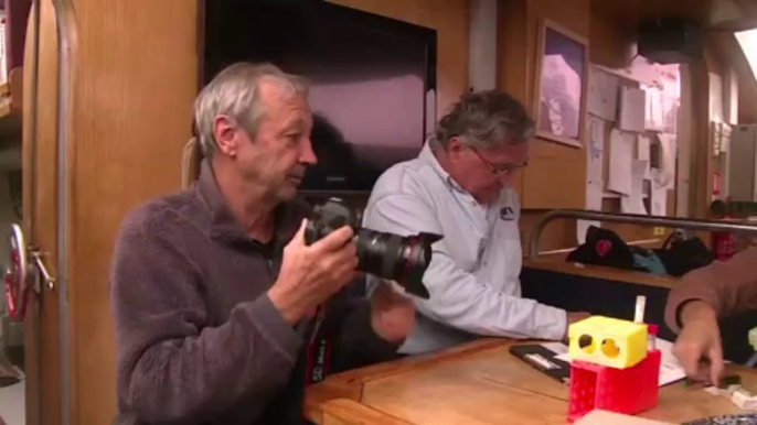 Les anciens d'Antarctica sont actuellement à bord de Tara © V.Hilaire/francetv nouvelles écritures/Thalassa/Tara Expéditions