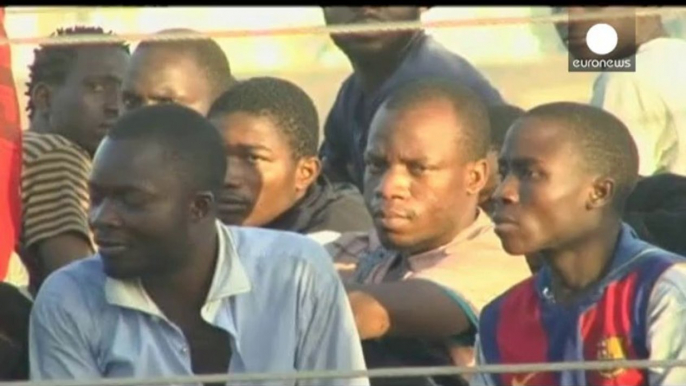Italy: hundreds of migrants arrive safely in Lampedusa