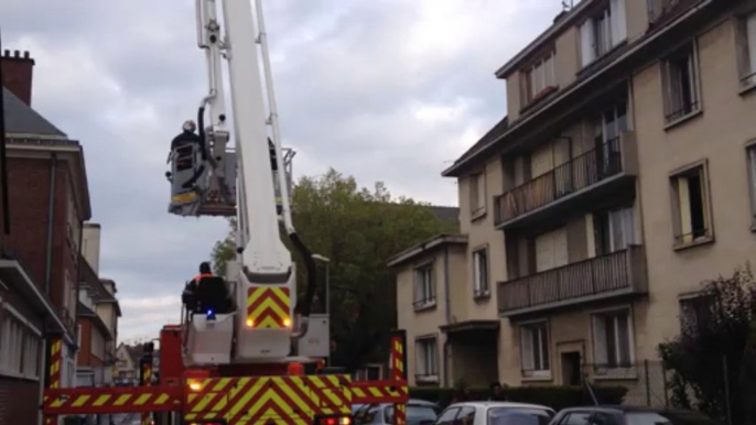 Beauvais : intervention spectaculaire rue Villiers de l'Isle-Adam