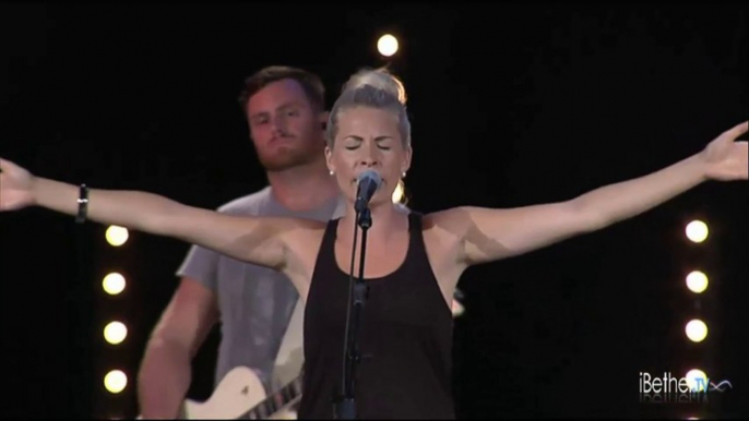 Holy Spirit + Spontaneous Worship - Jenn Johnson