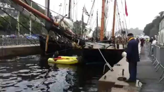 Entre Terre et Mer. De beaux bateaux dans le port de Morlaix