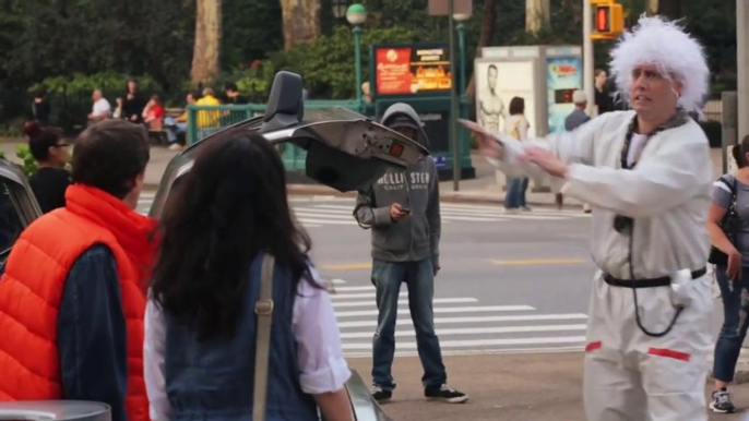 Retour vers le futur dans la vraie vie. Marty McFly et Doc sont de retour à New York