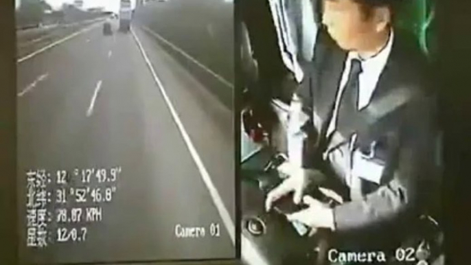 Bus Driver Texting and driving...and crashing!