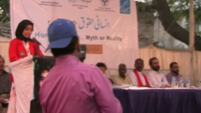 Dr.Fowzia Siddiqui addressing Seminar : Human Rights..Myth or Reality Dec 9th 2013 at Karachi Press Club