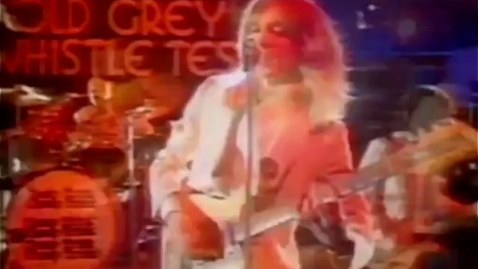 CHEAP TRICK【CLOCK STRIKES TEN】1977