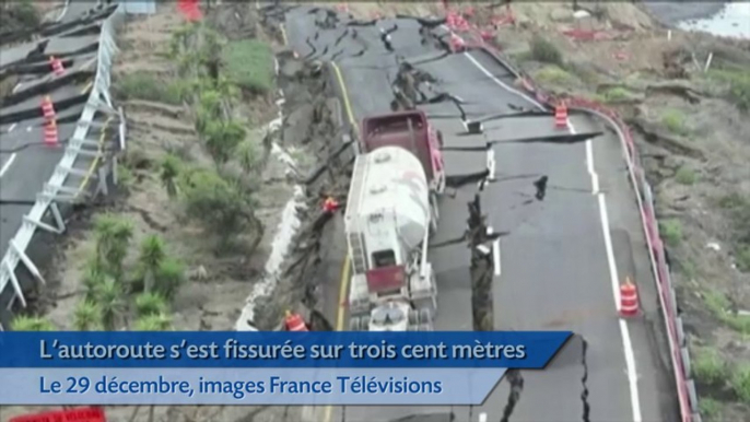 Une autoroute s'effondre au Mexique