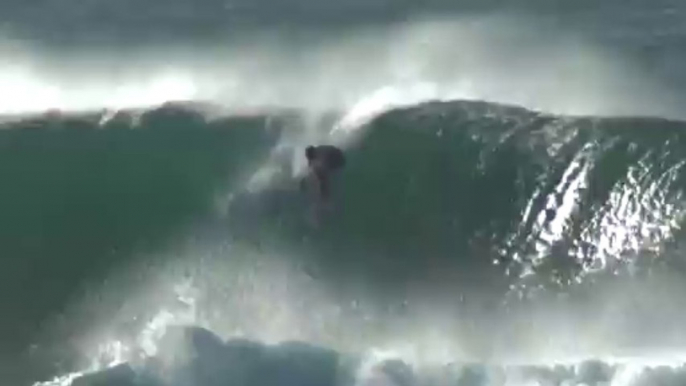 Banzai pipeline surfing 2009 North Shore Oahu world class surfing