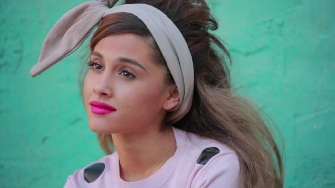 Teen Vogue Cover Stars - Behind the Scenes of Ariana Grande's Teen Vogue Cover Shoot