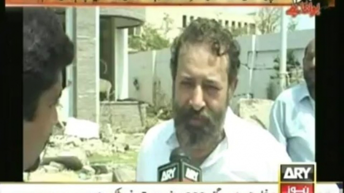 Ch. Aslam is being praised by police officers