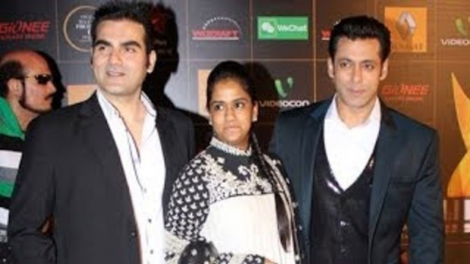 Salman Khan With Arpita & Arbaaz @ Star Guild Awards 2014 !