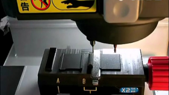 Video for  IKEYCUTTER CONDOR XC-007 Key Cutting Machine  Copying  VW  key