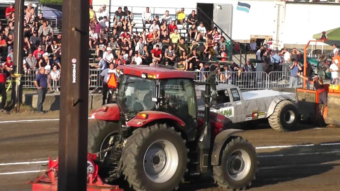 TIRES DE TRACTEUR 006