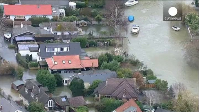 Alerte rouge à la tempête et aux inondations pour le Royaume-Uni et l'Irlande