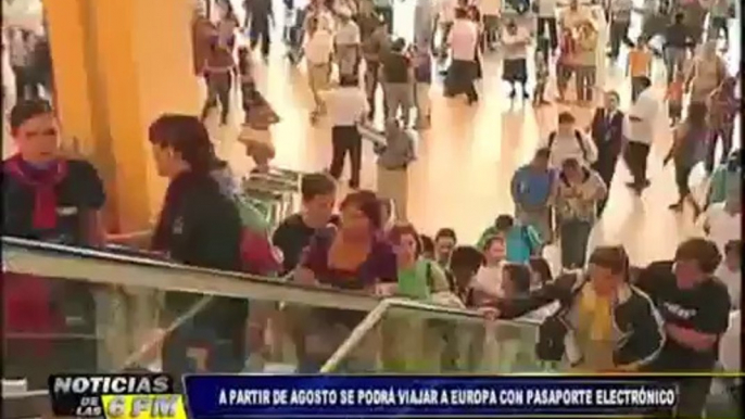 Noticias de las 6: comerciantes continúan atrincherados al interior de La Parada (1/2)