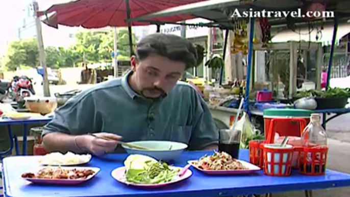 1099 - Thai Street Hawkers Food, Bangkok by Asiatravel.com