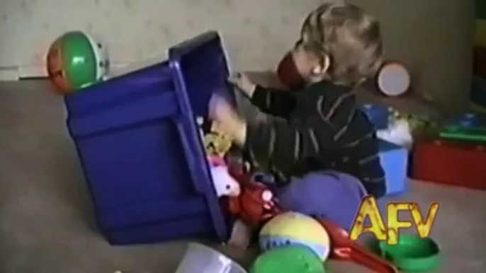 ☺ AFV Part 92 (NEW!) America's Funniest Home Videos 2011 _ Compilation _ AFV