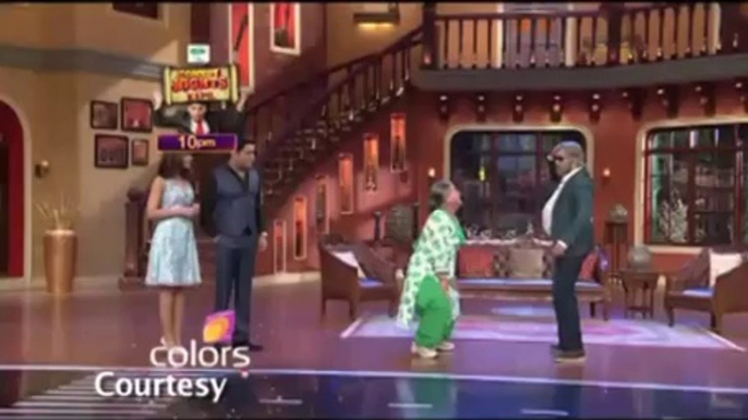 Varun, Ileana on 'Comedy Nights With Kapil' - IANS India Videos