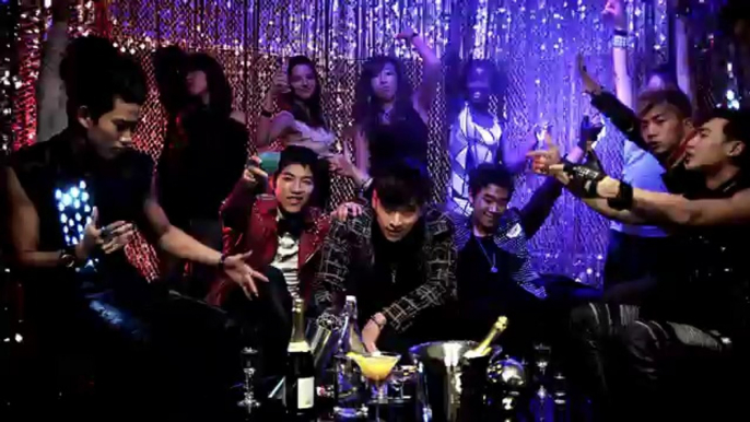 2PM  HANDS UP