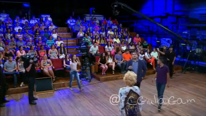 Giulia Gam no Vídeo Show - 04/04/2014