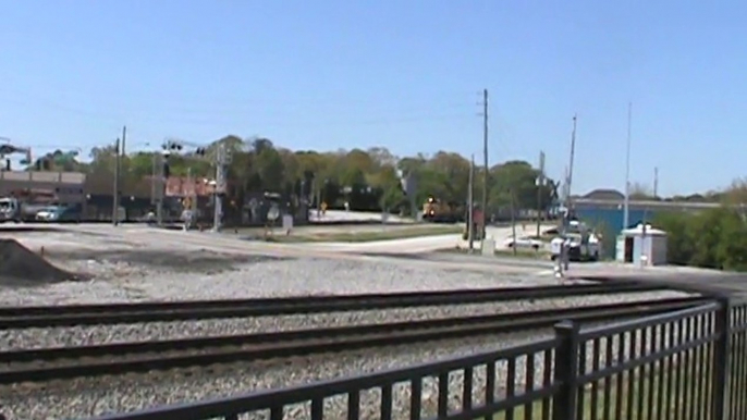 Train Meet in Austell Ga. with UP Power leading NS 226 Intermodal Train EB and NS G9A Intermodal Train NB