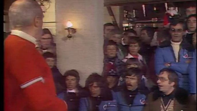 Chant pyrénéen par les moniteurs de ski de Gourette