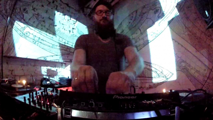 Bearddickel - 22.03.2014 - KMMNKTN Label Night, Mol' Techno Bar (Moscow, Russia) (1)