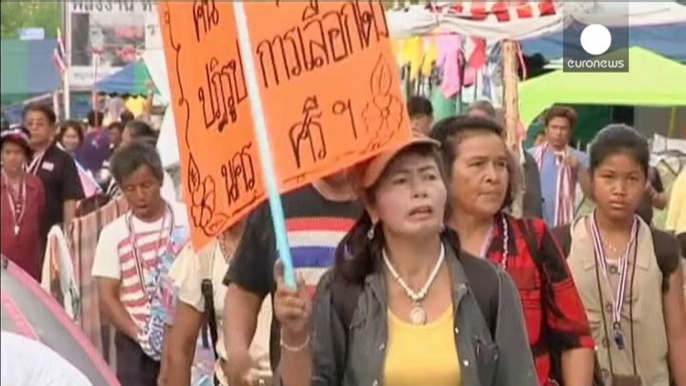 Thai anti-government protesters move closer to a 'people's council' as political deadlock continues
