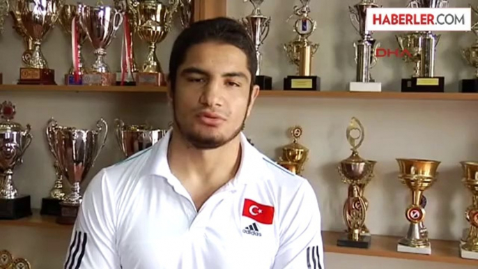 Güreş Tarihine Geçen Milli Sporcu Taha Akgül "Ailem ve Ben Güreş Sayesinde Ekmek Yiyoruz