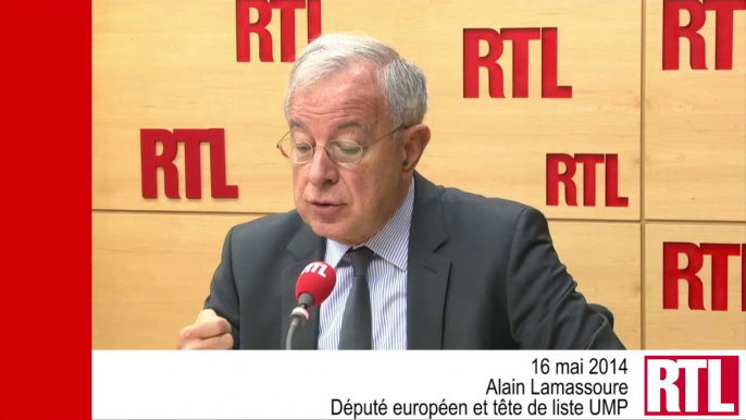 VIDÉO - "Les citoyens doivent prendre le pouvoir en Europe" dit Alain Lamassoure