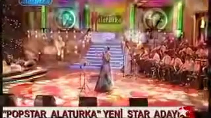 Ebru Gündeş - Böyle Ayrılık Olmaz