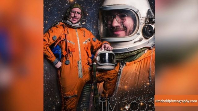 Photographer Wears Authentic Russian Space Suit For 'Everyday Astronaut' Photo Series