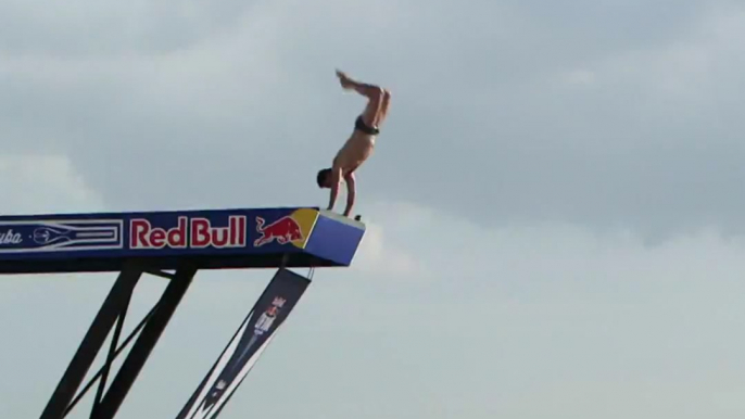 Red Bull Cliff Diving World Series 2014 in Texas Teaser - Cliff Diving