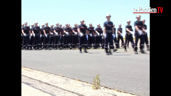 Découvrez l'entraînement des sapeurs pompiers pour le 14 juillet