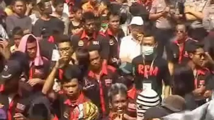 REZA LAWANG SEWU   MENUNGGU   PANTURA   Dangdut koplo Hot