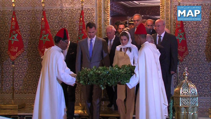 SM le Roi Felipe VI d'Espagne et la Reine Leitizia visitent le Mausolée Mohammed V à Rabat