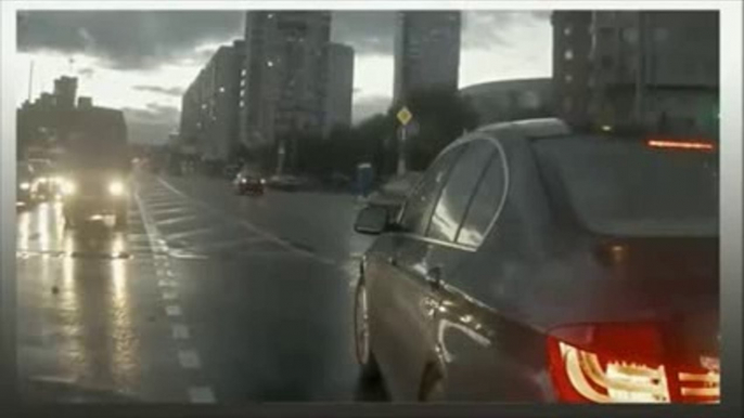 Russian Ghost Car Appears Out of Nowhere