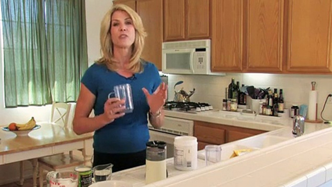Nutrition, Exercise & Wellness _ How to Make a Meal Replacement Shake