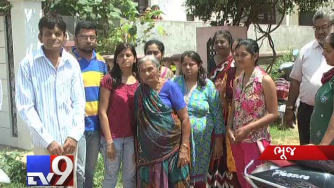 Jammu & Kashmir flood - Family from Bhuj returns home - Tv9 Gujarati