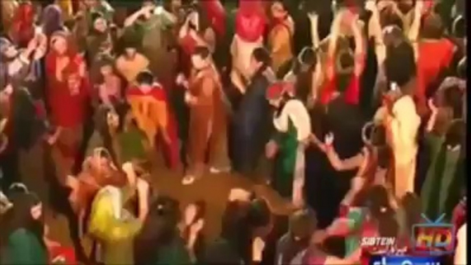 This is Why Girls Participated in PTI Dharna. Must Must Watch