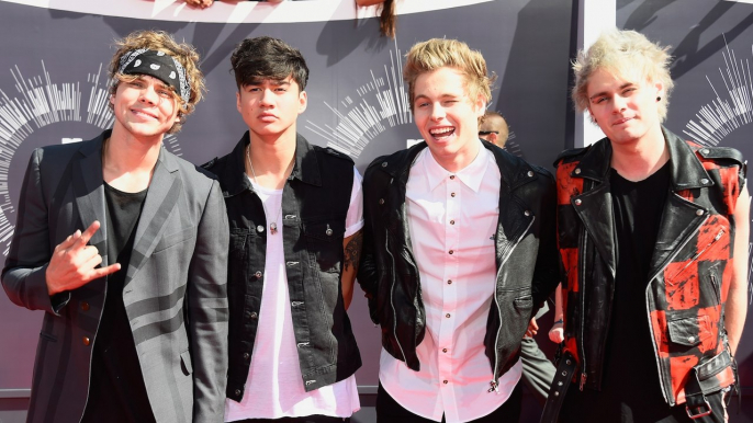 5SOSFam, Beliebers, Directioners - Best & Worst Fandom Names Ranked