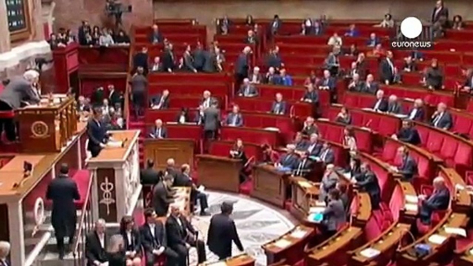 France: govt survives no-confidence vote called over controversial economy bill