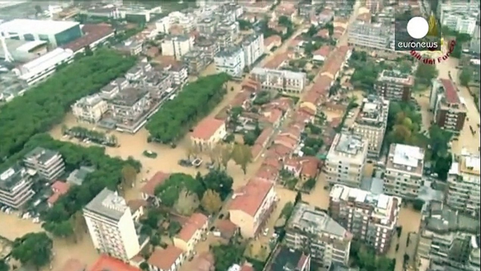 Italy swamped by flash floods