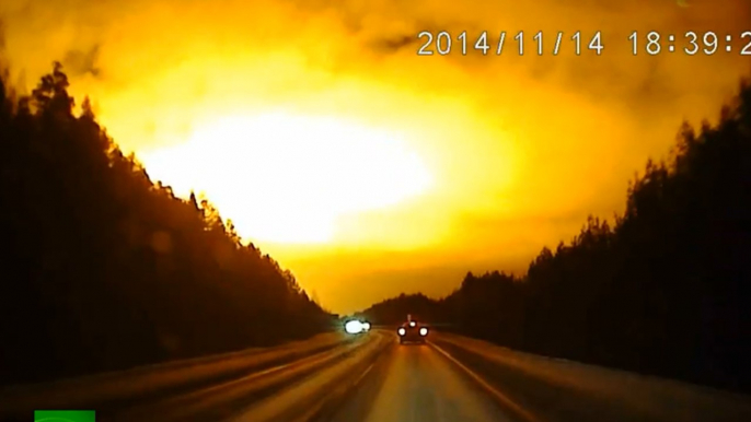 Massive Light Flash Over Russian Urals Stuns Locals, Scientists!