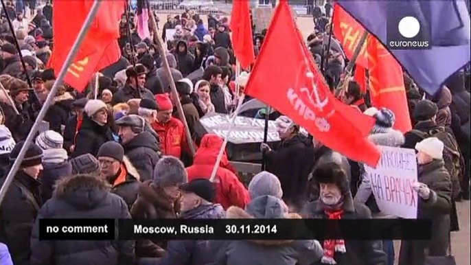 Russians take to Moscow streets to protest healthcare reforms