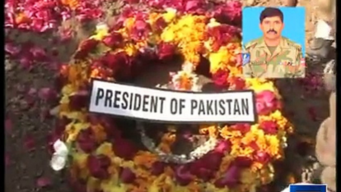 Dunya News - Zarb-e-Azb martyr Masood Khan buried, army officers attend funeral