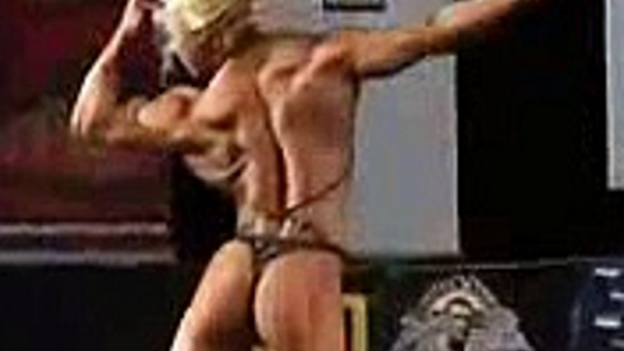 Female muscles FBB Cornelia Brandt Posing Bodybuilding female bodybuilders diet youtube original