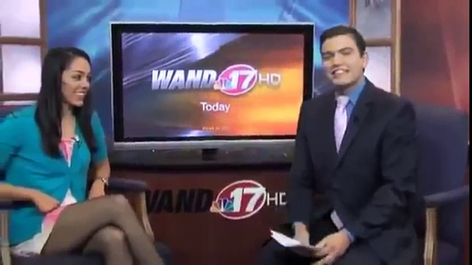 Best marriage proposal News anchor proposes to his girlfriend live on-air will you marry me