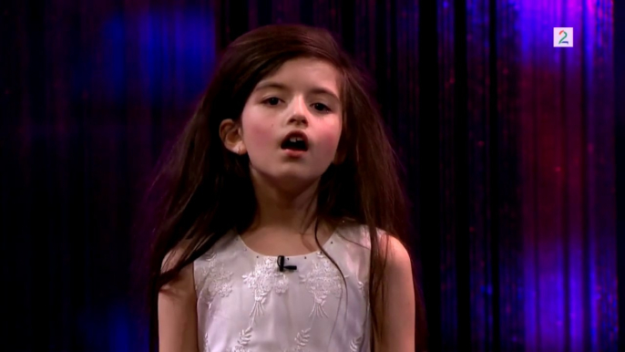 Amazing 7-year-old Angelina Jordan Sings Fly Me To The Moon On Senkveld The Late Show