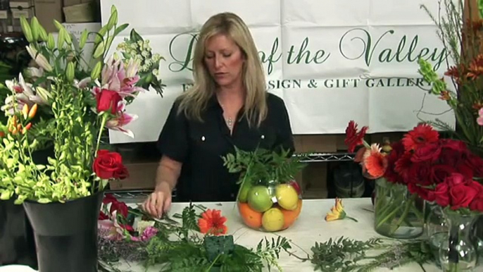 Wedding Flowers and Floral Arrangements - How to Use Fresh Fruit in Floral Arrangements