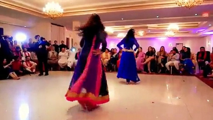 Mera Piya Ghar Aya _ Mehndi Night Dance (FULL HD) - Video Dailymotion